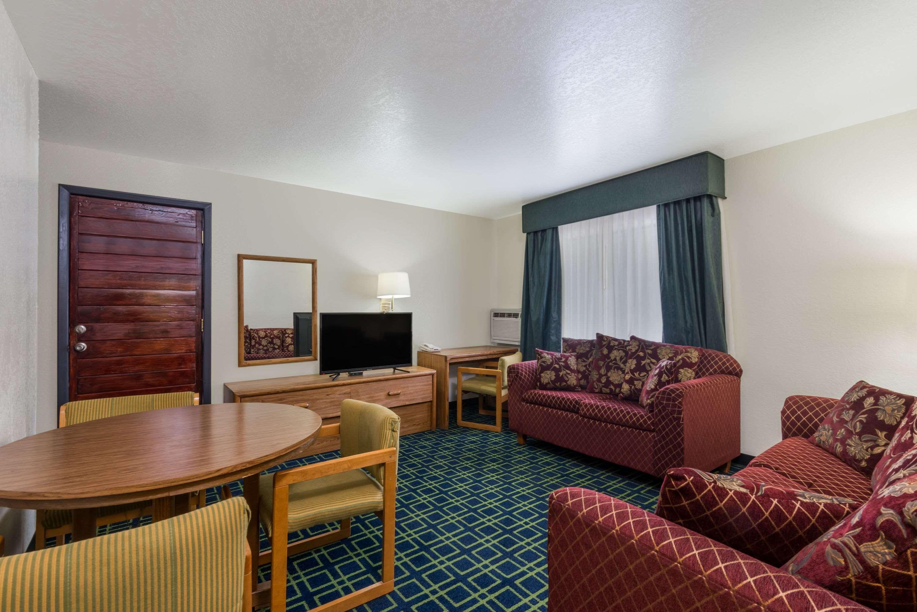 Super 8 By Wyndham Ruidoso Motel Ngoại thất bức ảnh